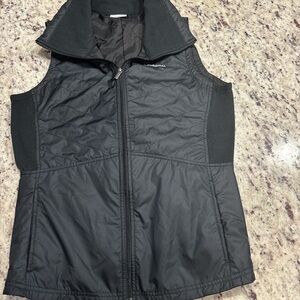 Columbia Black Quilted Vest